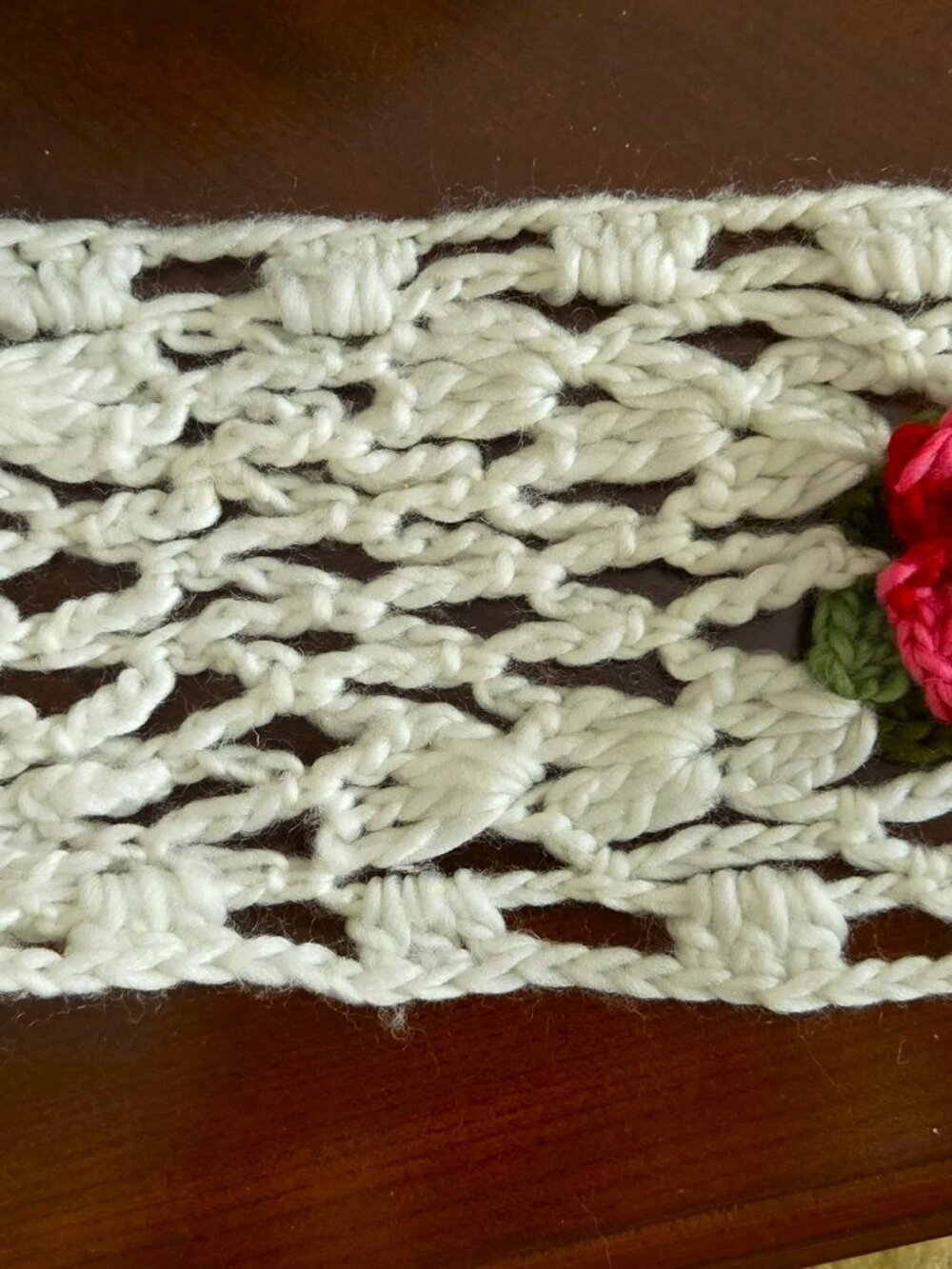 Hand Crochet Roses Scarve - Picture 2 of 2